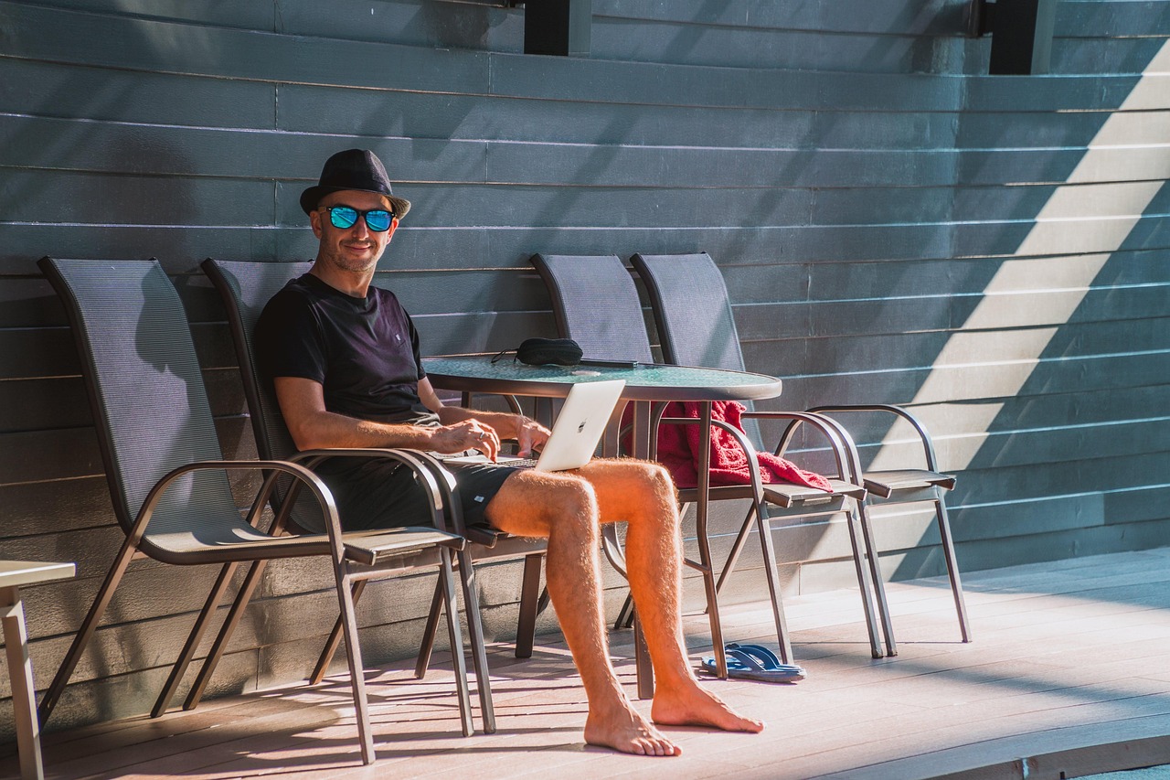 entdecken sie die vorteile der remote-arbeit: flexibilität, produktivität und work-life-balance. erfahren sie, wie sie erfolgreich von zu hause aus arbeiten und ihr berufsleben optimieren können.